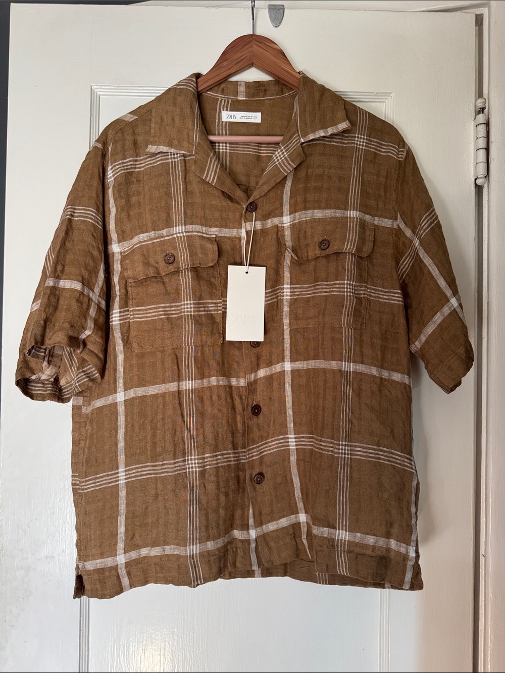 Zara Men’s Brown & White Plaid Short-Sleeve Button Down Shirt